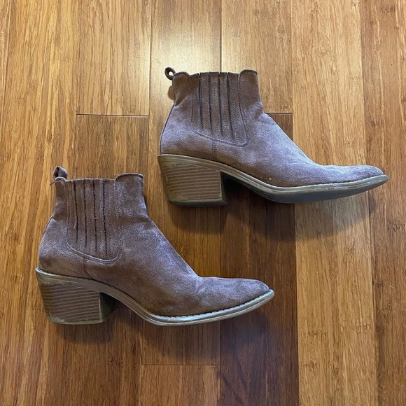 Brown booties - Picture 2 of 2